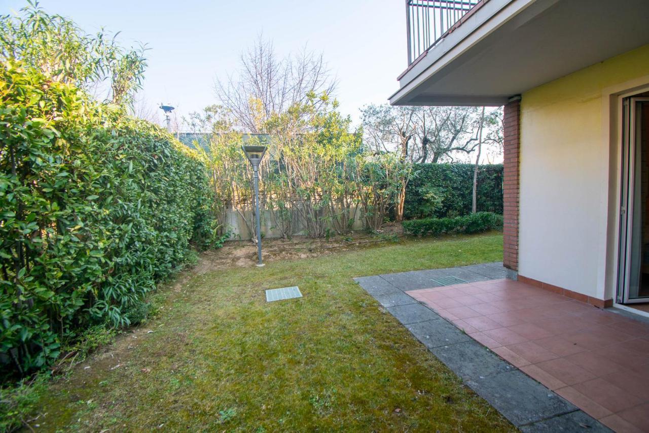 Lato Soleggiato @Gardazzurro Apartment Padenghe sul Garda Exterior foto