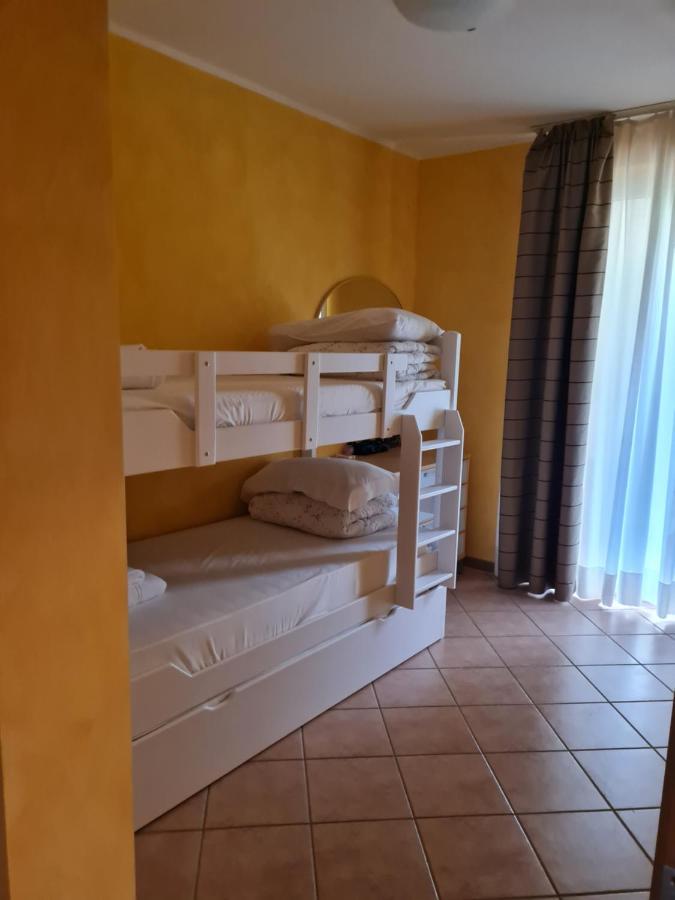Lato Soleggiato @Gardazzurro Apartment Padenghe sul Garda Exterior foto